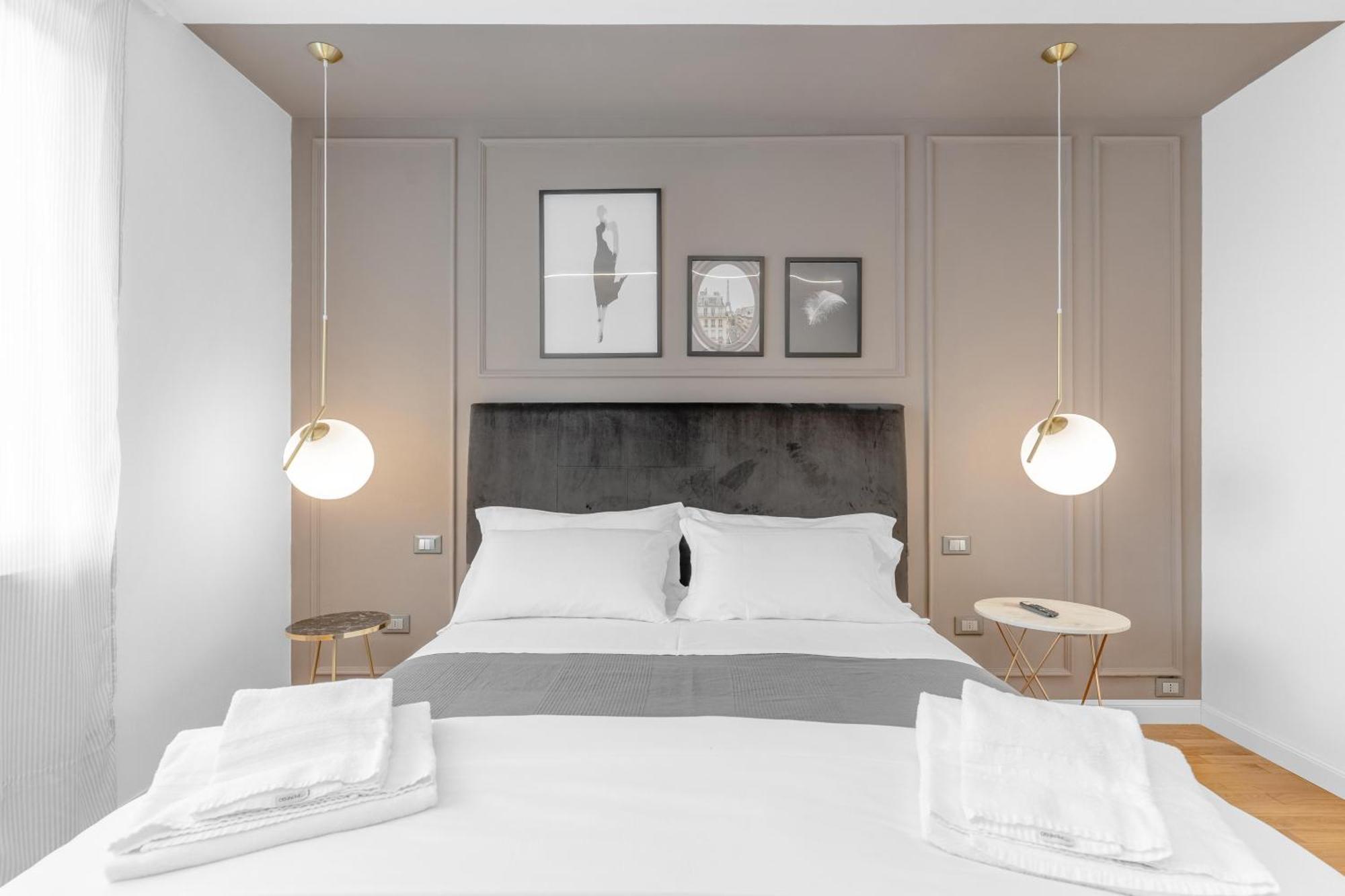 -Free Pool And Parking- Garda House Apartments كاستلْنْيوفو ديل غارد المظهر الخارجي الصورة