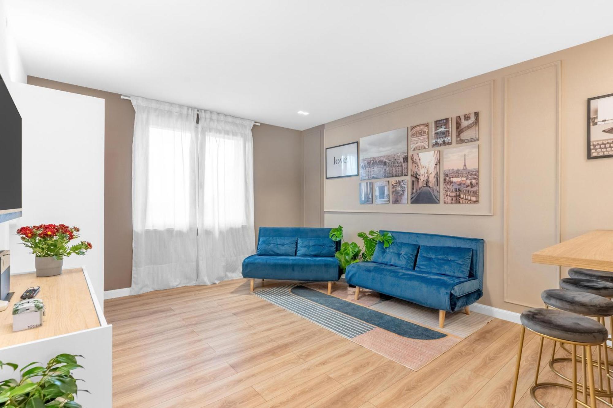 -Free Pool And Parking- Garda House Apartments كاستلْنْيوفو ديل غارد المظهر الخارجي الصورة